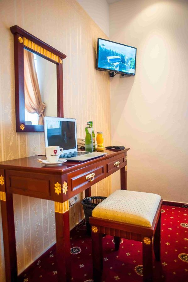 Hotel Tommy Wellness & Spa Náchod Extérieur photo