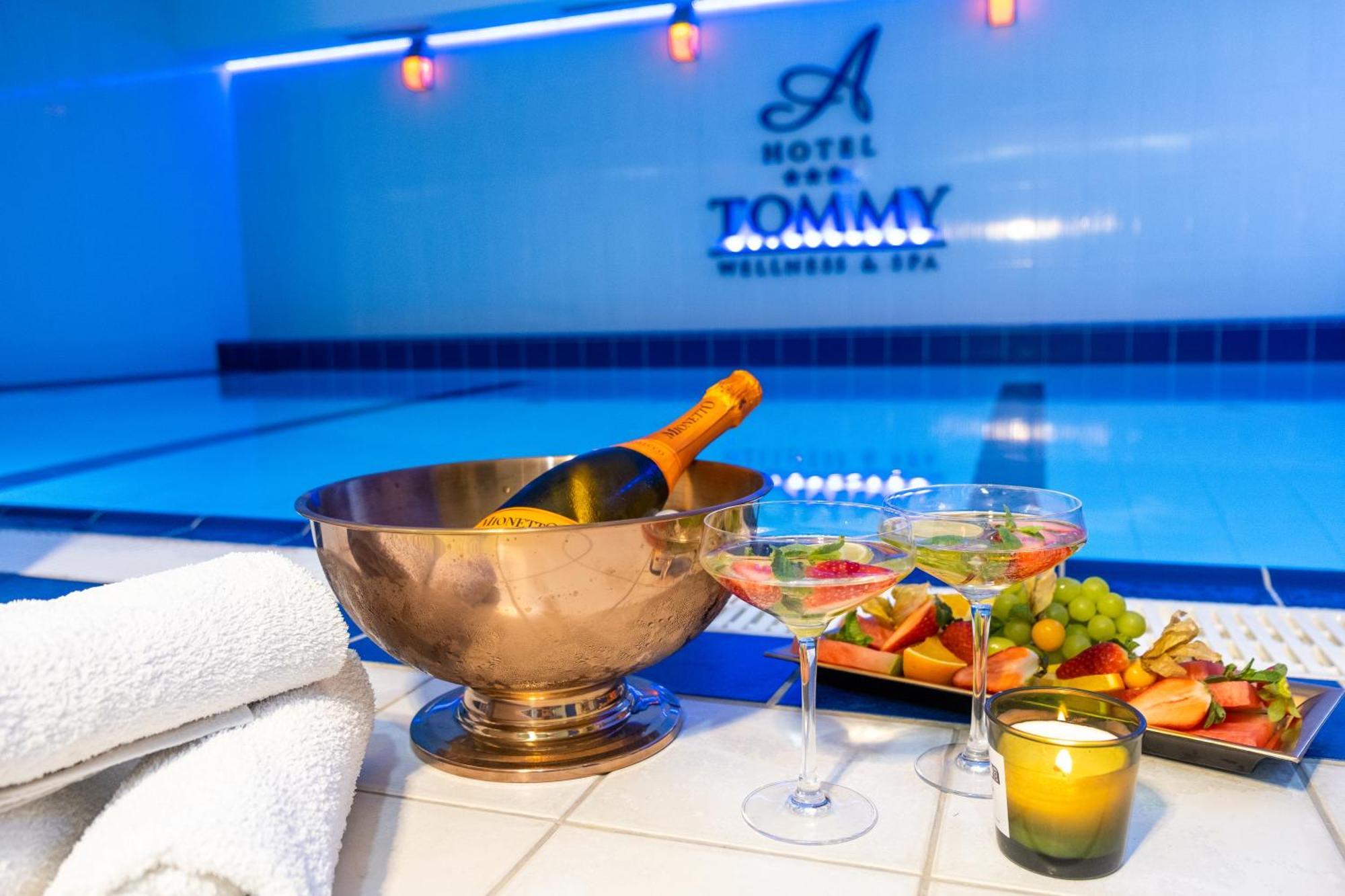 Hotel Tommy Wellness & Spa Náchod Extérieur photo