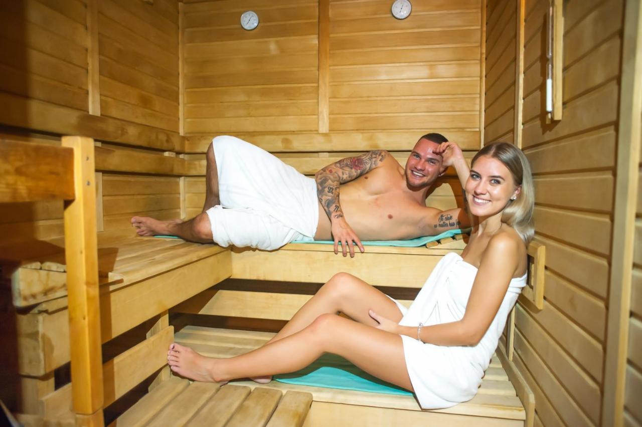 Hotel Tommy Wellness & Spa Náchod Extérieur photo